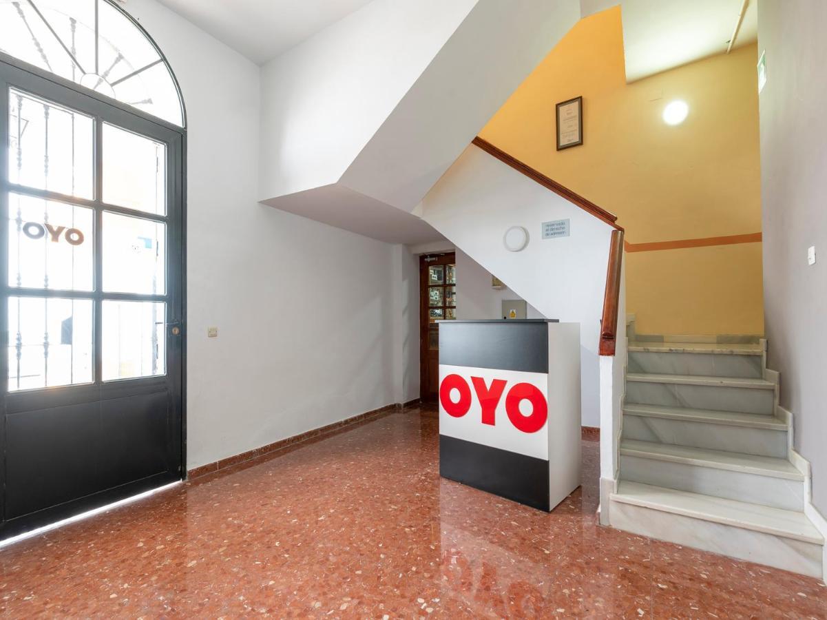 Oyo Hostal El Paisano อูเตรรา ภายนอก รูปภาพ